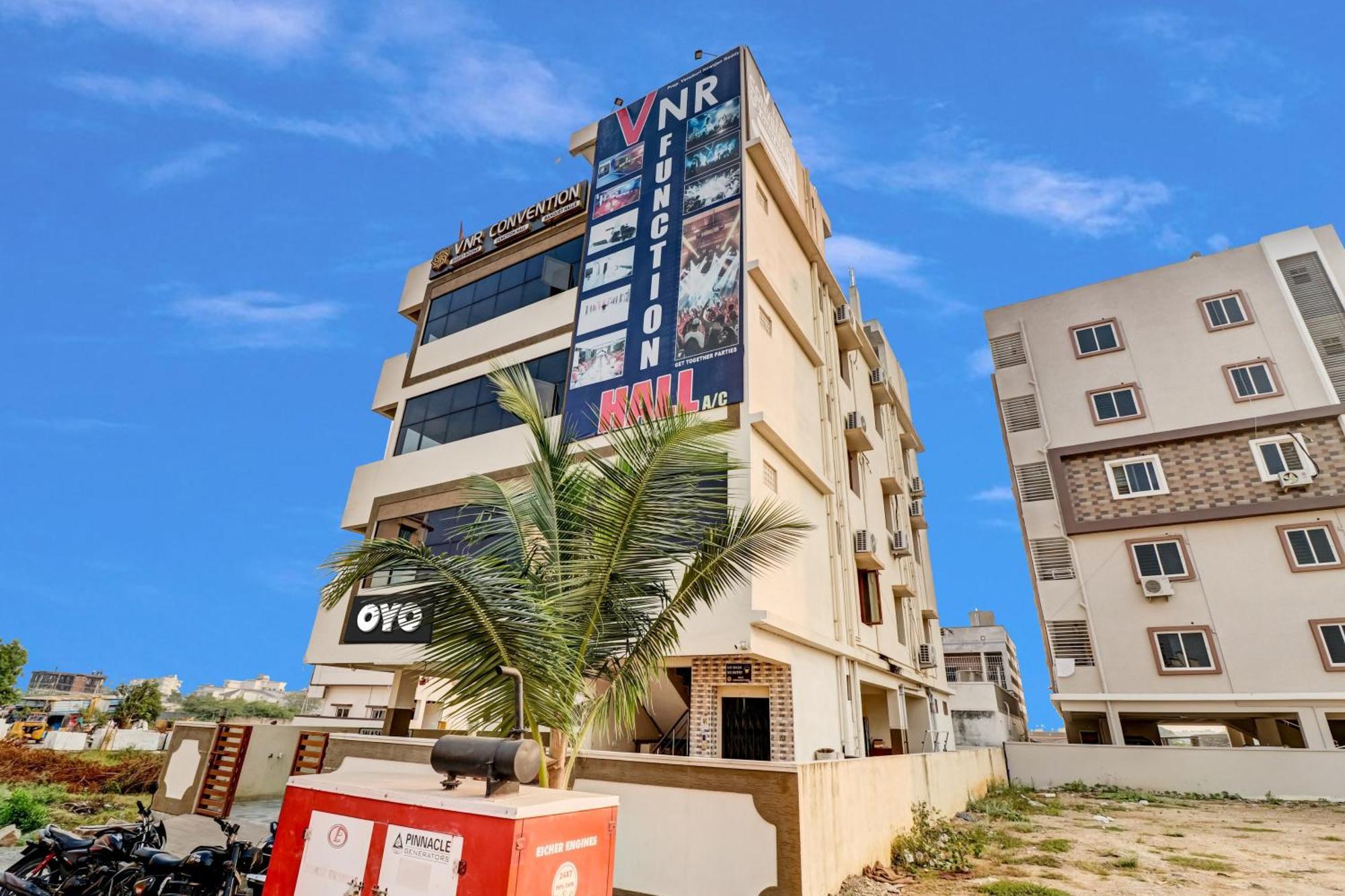 فندق Guntūrفي  Oyo Vnr Convention المظهر الخارجي الصورة